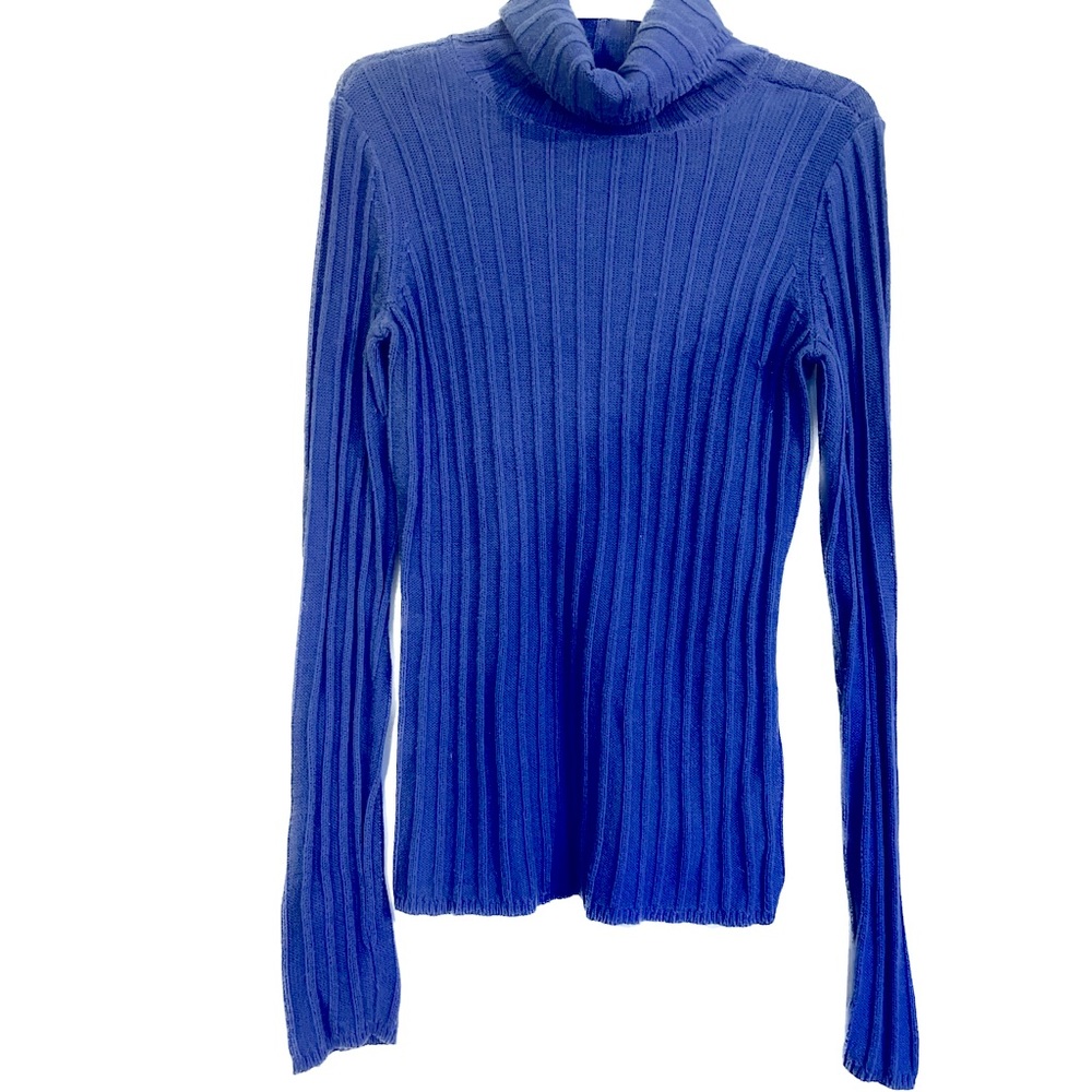🔹B L U E Simply Vera; Vera Wang Sweater 🔹